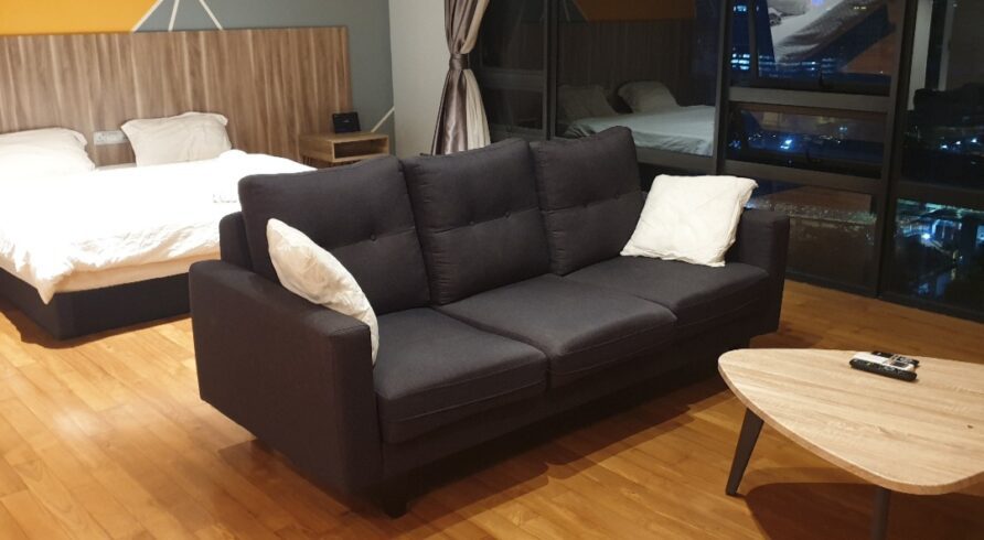 Anggun Residences Midnight Suite