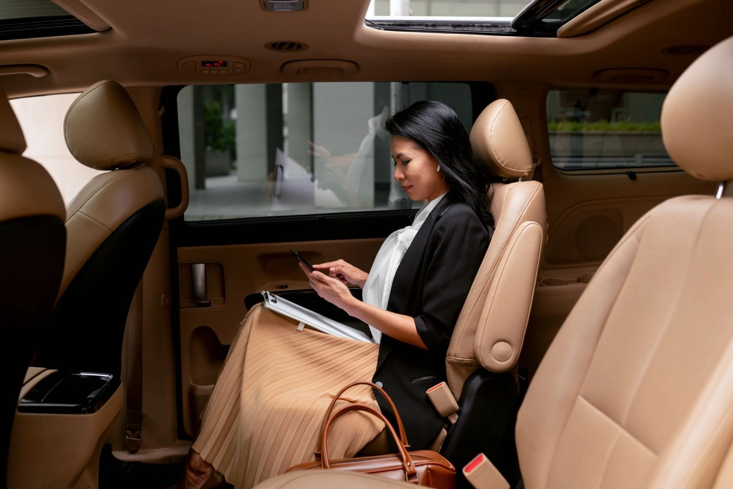 Entrepreneurs Mobile Office: KL to Melaka Executive Charter