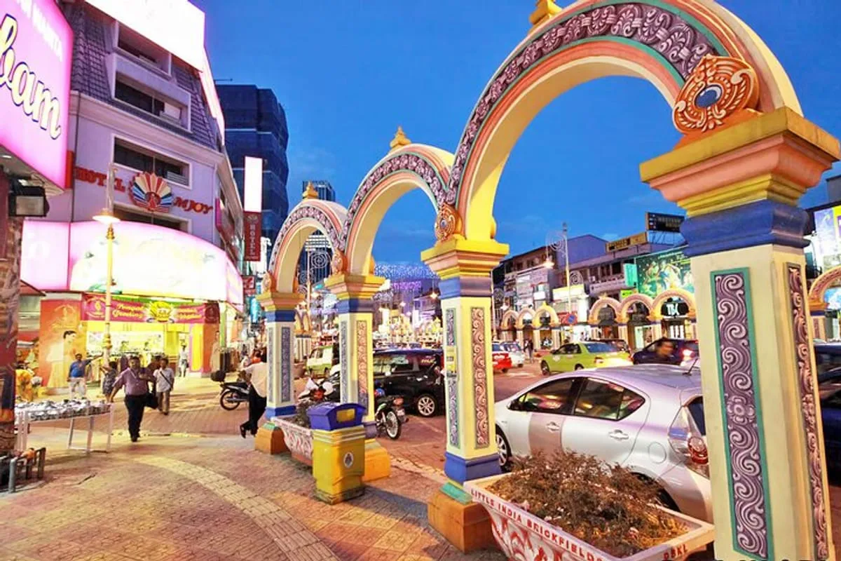Indian and Jain / Vegetarian Gastronomy - SUV Tour