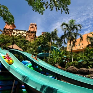 KL Family Fun - Executive Van Adventure (HOT)