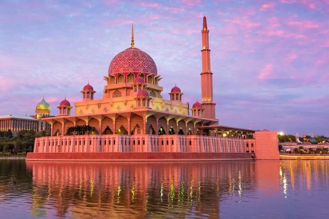 Putrajaya VIP Tour with KLIA Drop-off (RECOMMENDED)