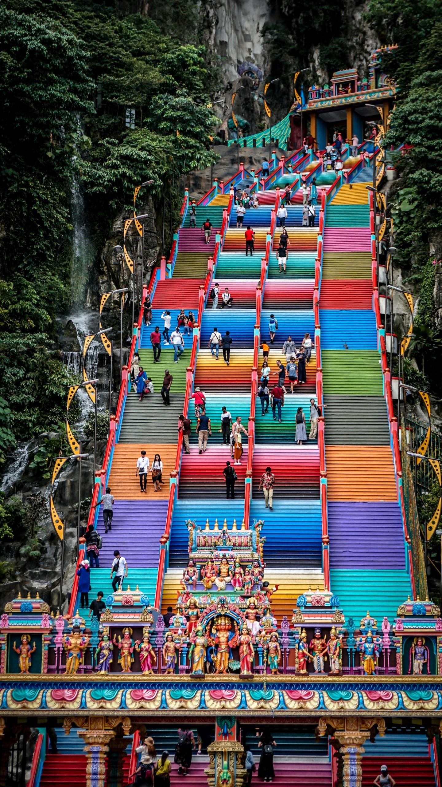 Batu Caves and Selayang Hot Springs Discovery (HOT)