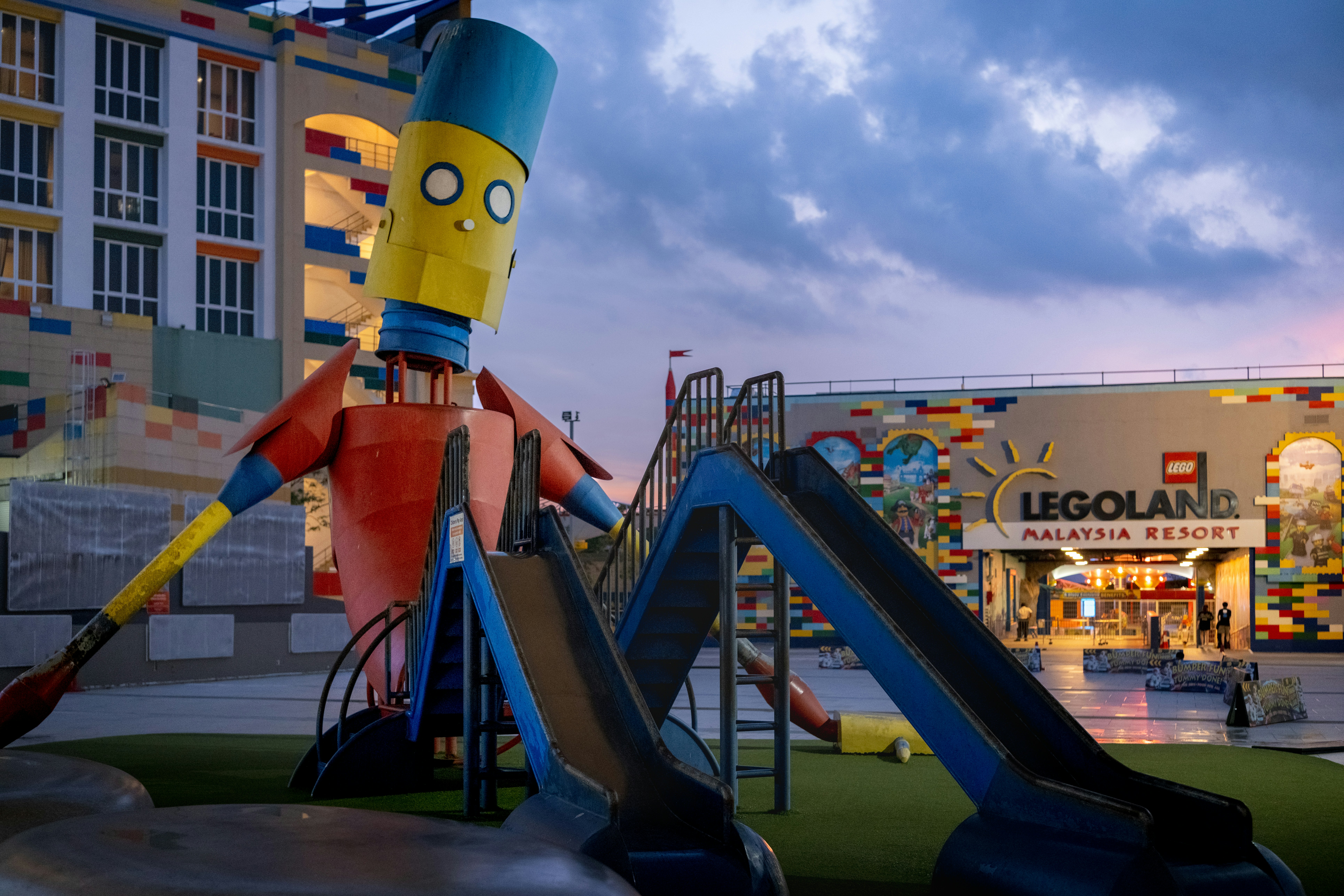 KL to Legoland Resort Day Trip - Family Theme Park Express (HOT)
